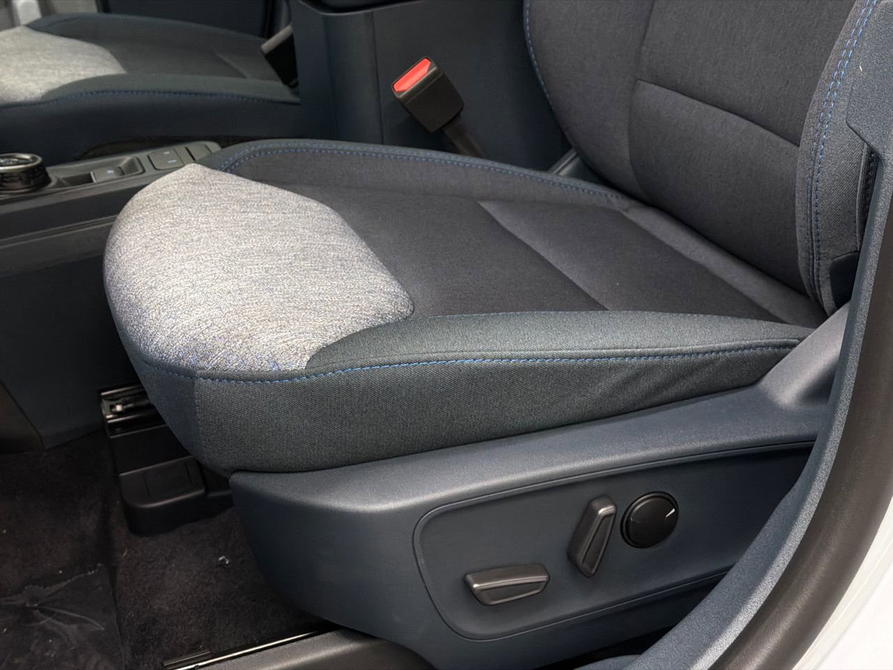 New 2026 Ford Maverick XLT w/ XLT Luxury Package image 14