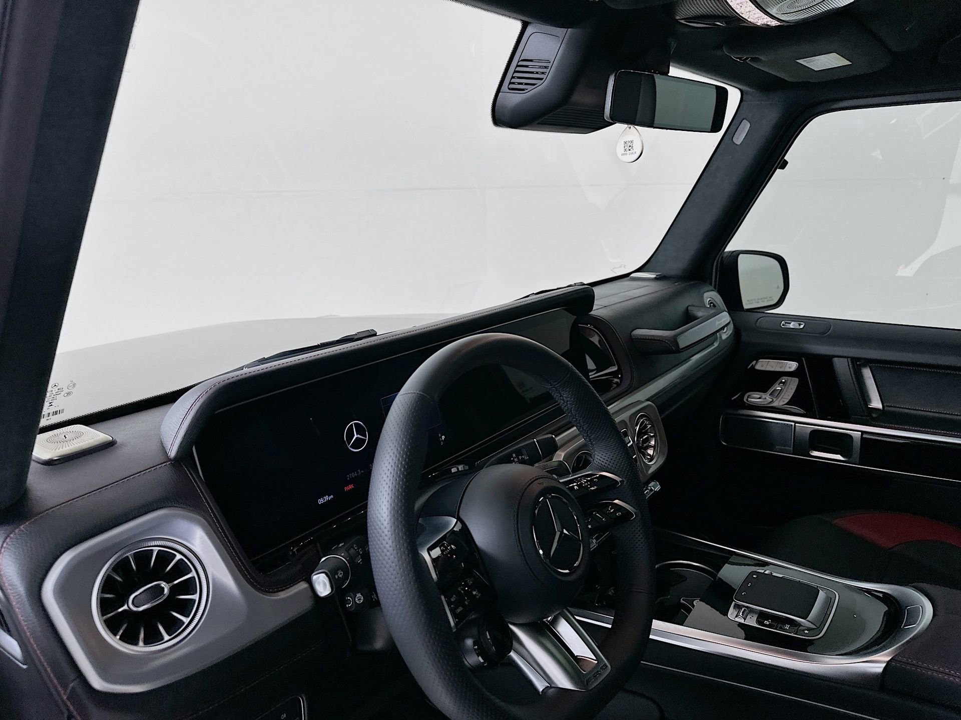 Certified 2025 Mercedes-Benz G 63 AMG 4MATIC image 10