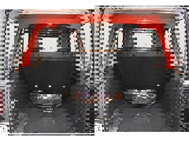 Used 2017 Jeep Wrangler Unlimited Sahara image 18