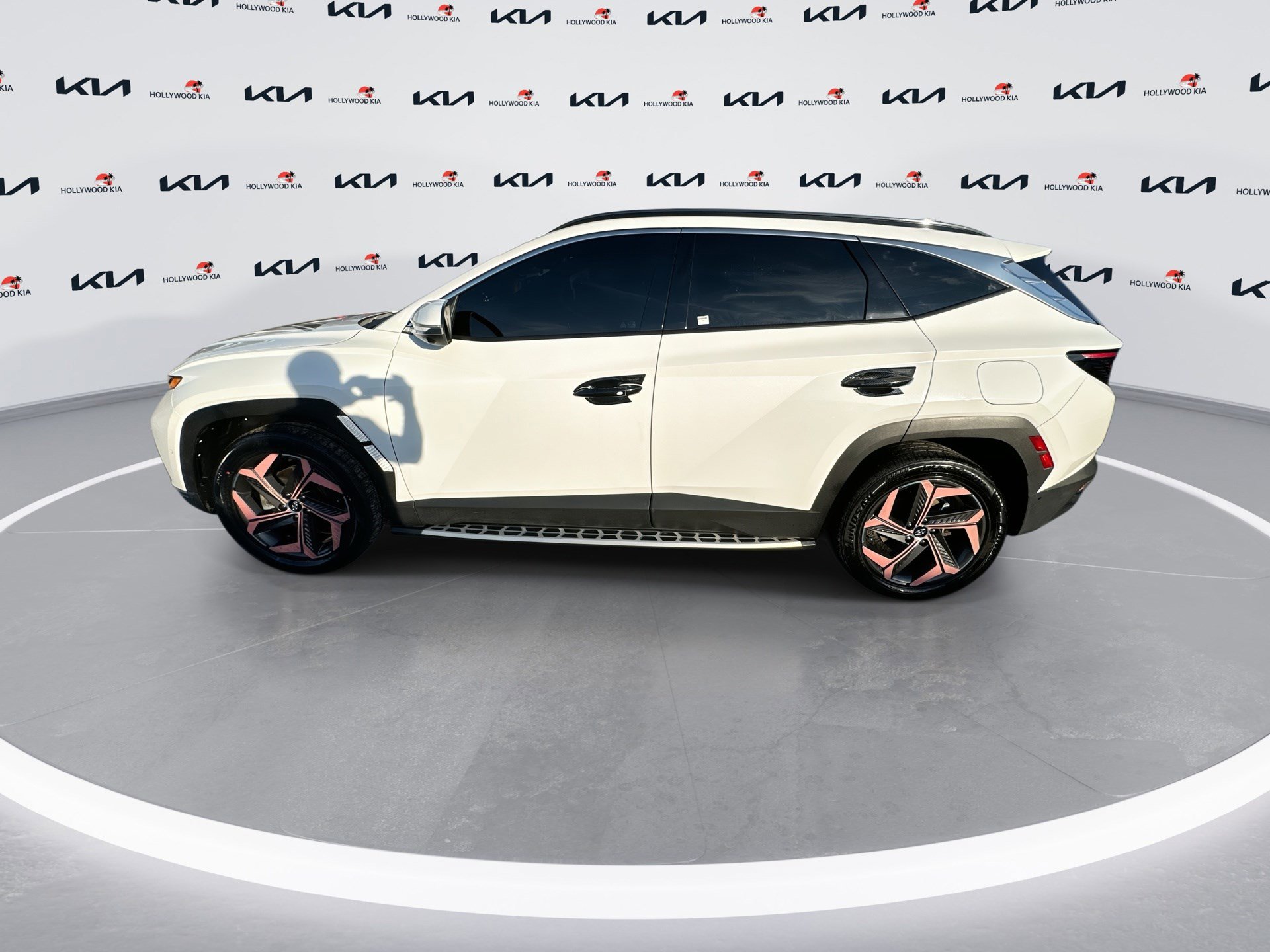 Used 2023 Hyundai Tucson Limited w/ Cargo Package image 5