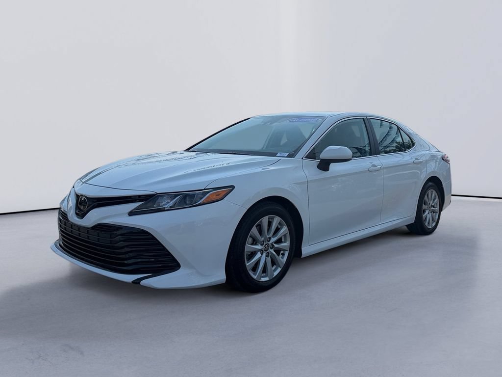 Used 2020 Toyota Camry LE AWD/4WD image 7