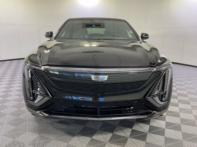 Certified 2024 Cadillac Lyriq Sport w/ LPO, Floor Liner Package AWD/4WD image 2