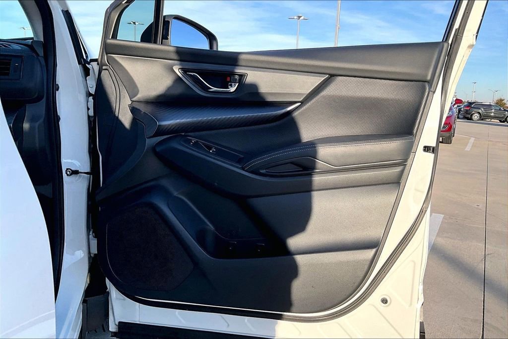 Used 2022 Subaru Ascent Onyx Edition image 23