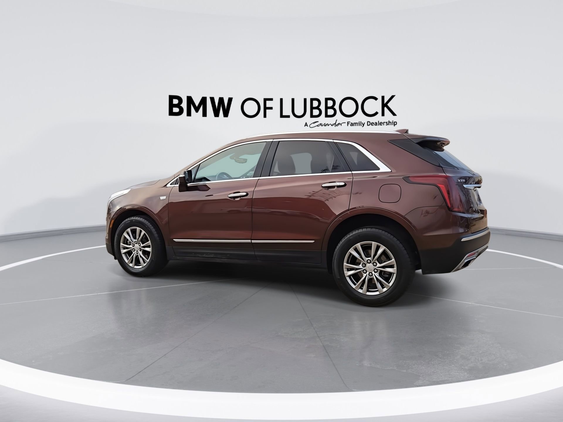 Used 2022 Cadillac XT5 Premium Luxury w/ Technology Package image 6