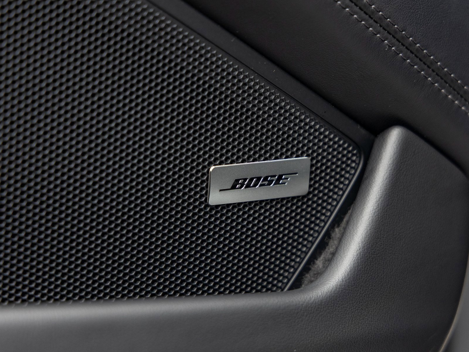 Certified 2025 Porsche 911 Carrera image 24