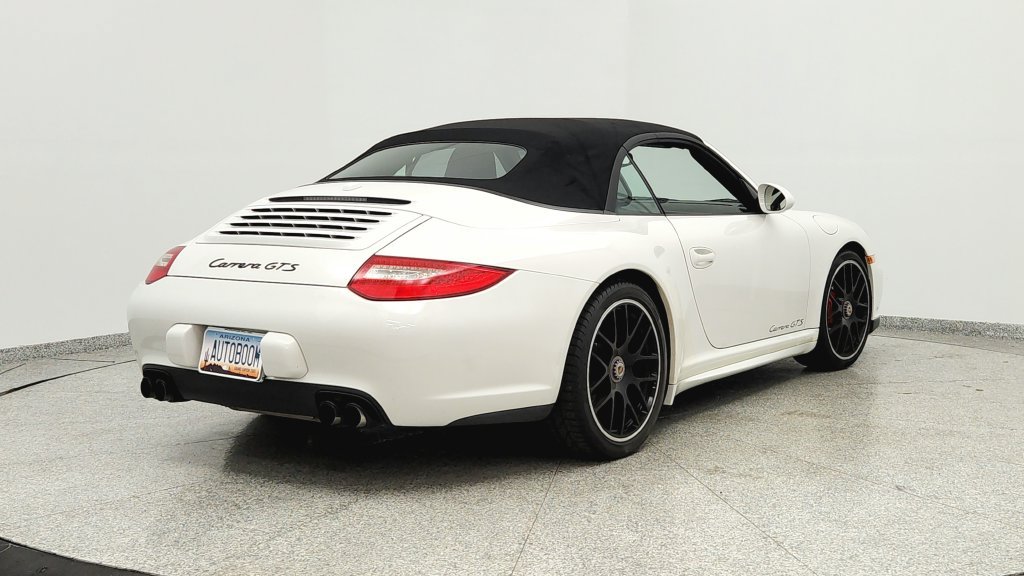 Used 2012 Porsche 911 Carrera GTS RWD image 5