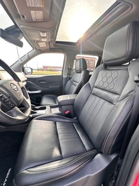 Certified 2024 Nissan Frontier SL w/ Technology Package image 25