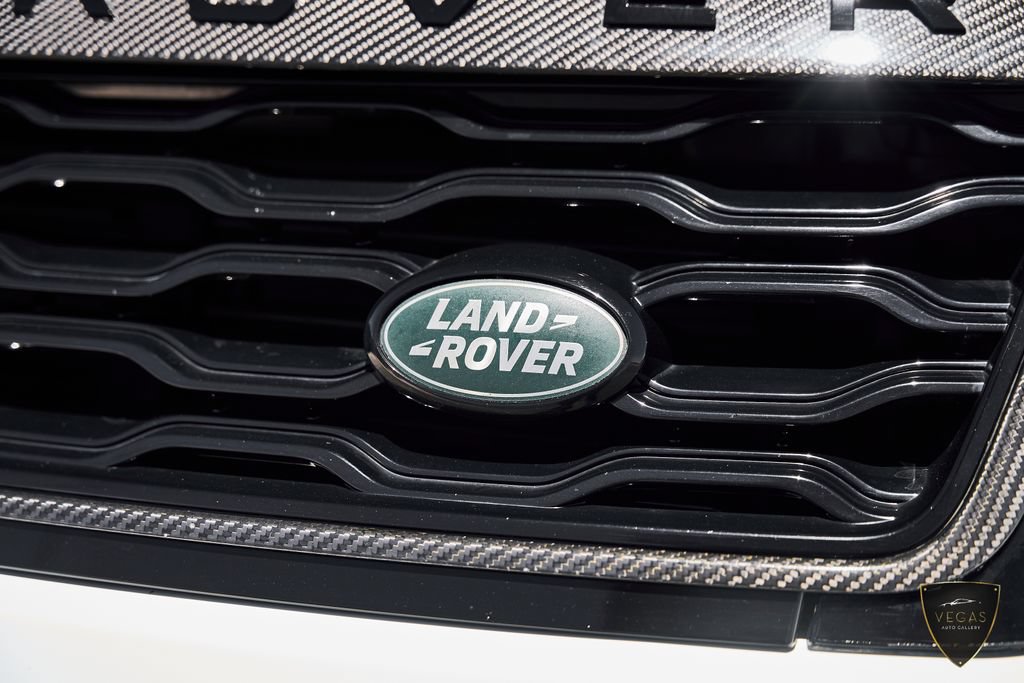 Used 2022 Land Rover Range Rover Sport SVR AWD/4WD image 9