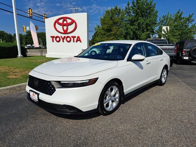 Used 2024 Honda Accord LX image 2