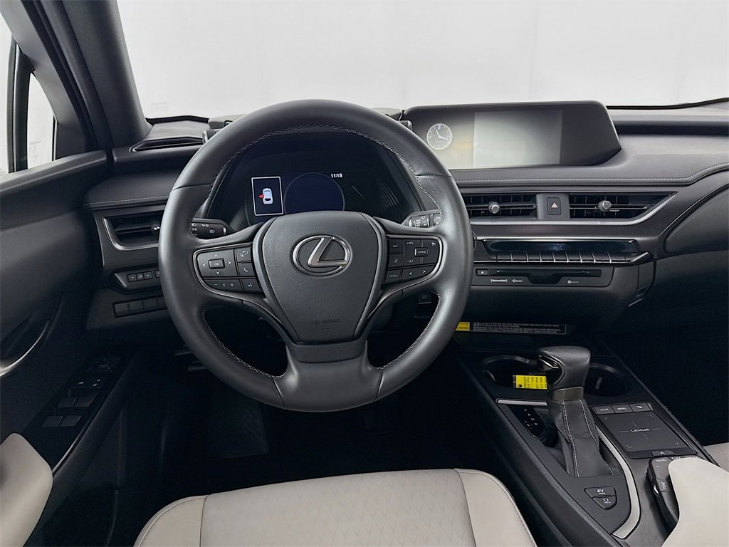 Used 2022 Lexus UX 250h image 20