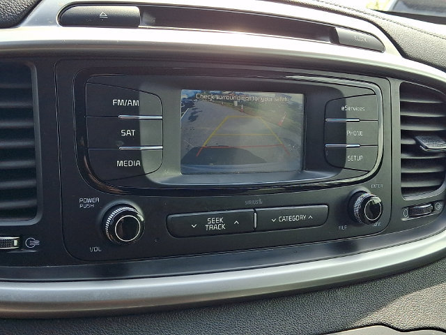 Used 2016 Kia Sorento AWD w/ LX Convenience Package image 17