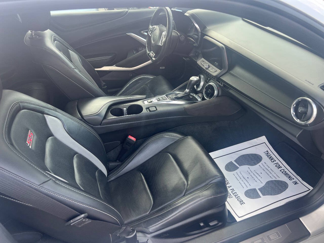 Used 2018 Chevrolet Camaro SS RWD image 10
