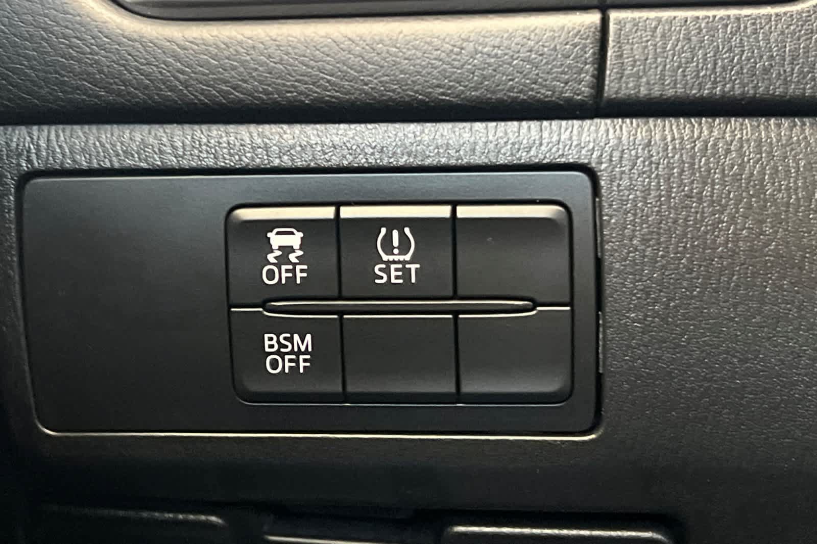 Used 2014 MAZDA MAZDA6 Touring FWD image 29