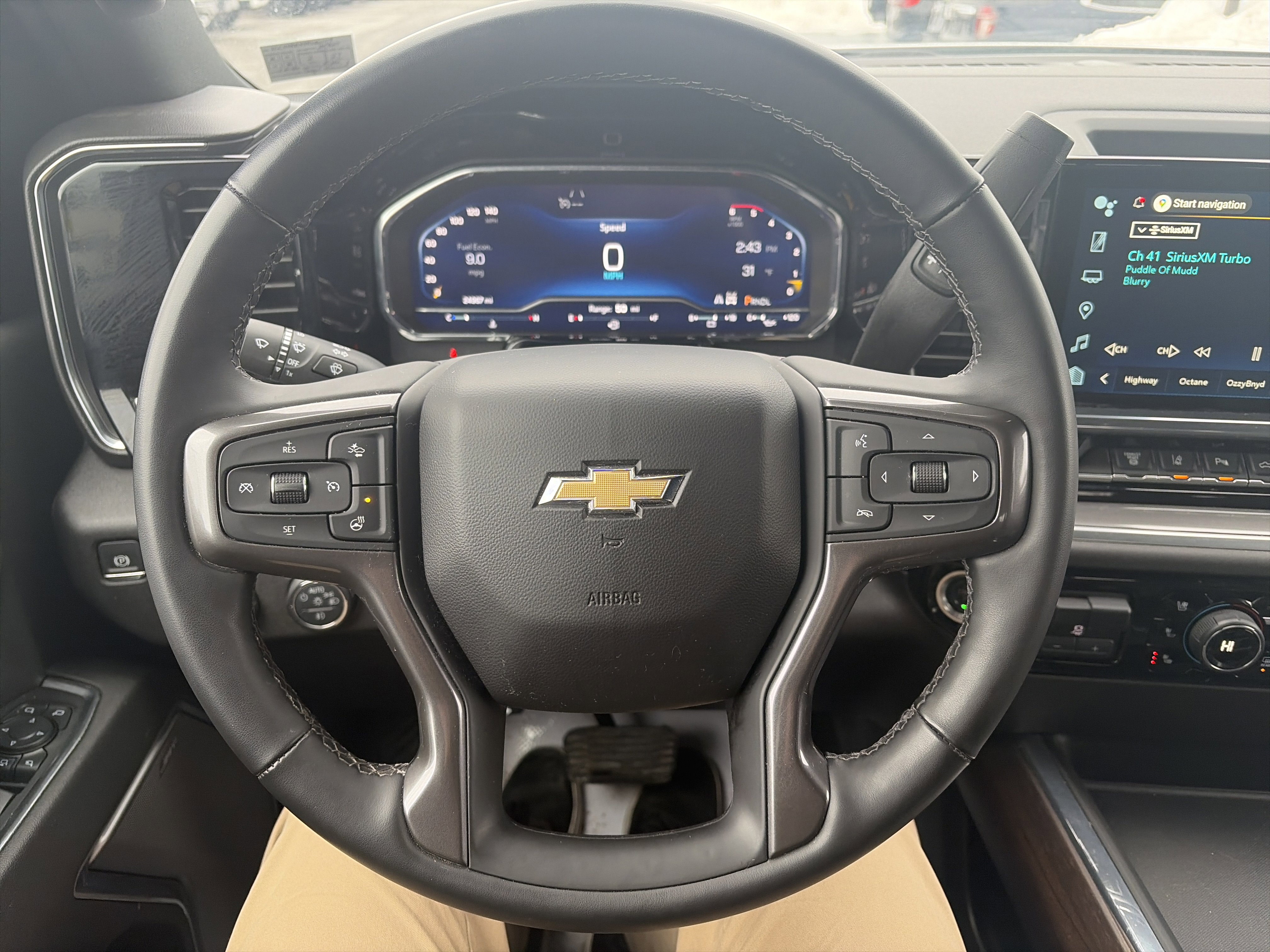 Used 2024 Chevrolet Silverado 2500 High Country w/ Technology Package image 17