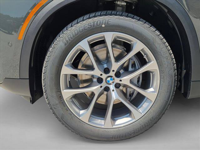 New 2026 BMW X5 xDrive40i AWD/4WD image 10