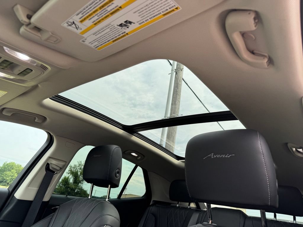 Certified 2023 Buick Envision Avenir AWD/4WD image 17