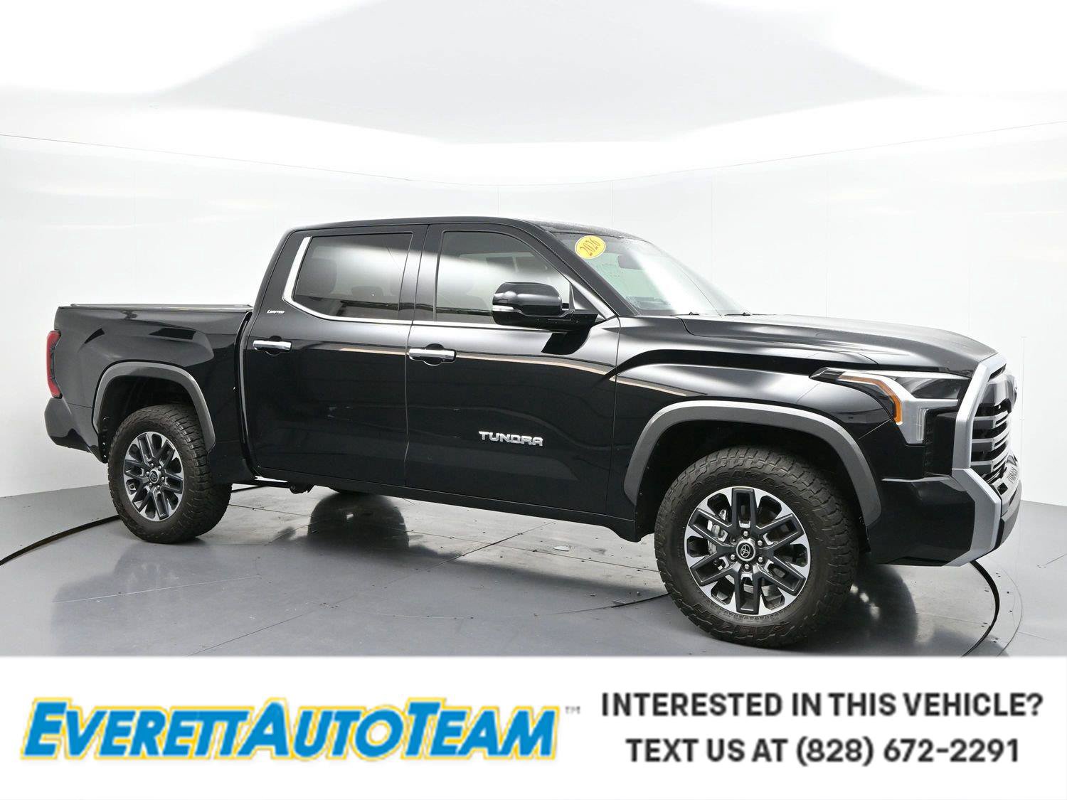 Used 2026 Toyota Tundra Limited AWD/4WD image 1