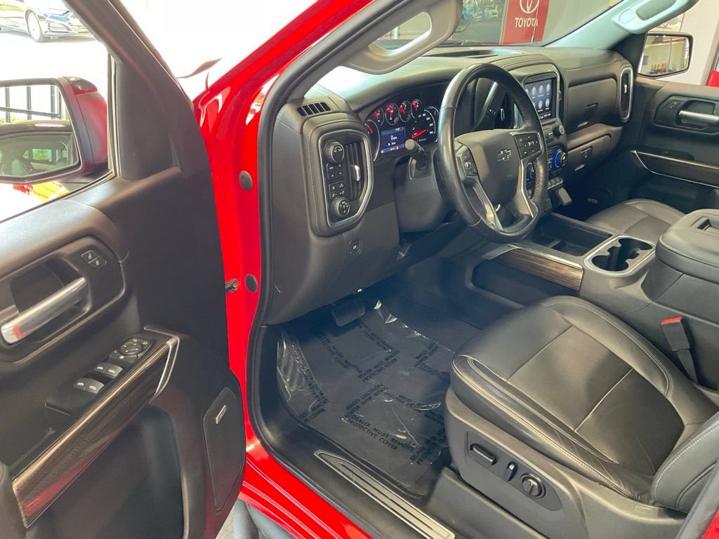 Used 2020 Chevrolet Silverado 1500 LT Trail Boss AWD/4WD image 9