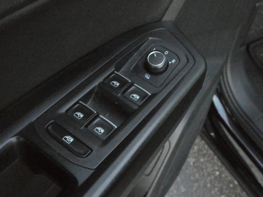 Used 2019 Volkswagen Atlas SE image 29