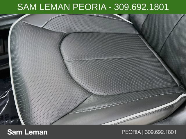 New 2027 Chrysler Pacifica Limited FWD image 19