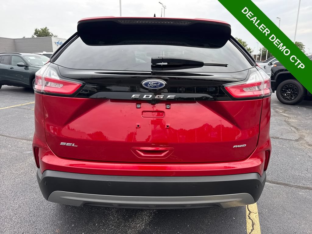 Used 2024 Ford Edge SEL w/ Convenience Package AWD/4WD image 7