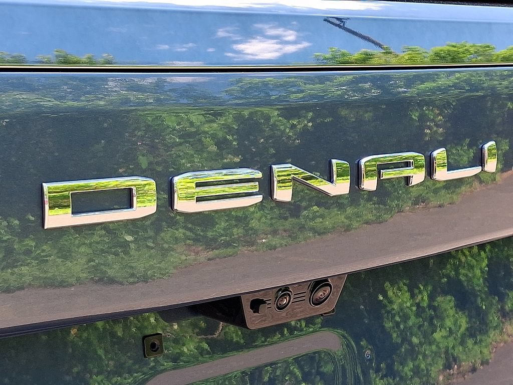 New 2026 GMC Yukon XL Denali Ultimate AWD/4WD image 21