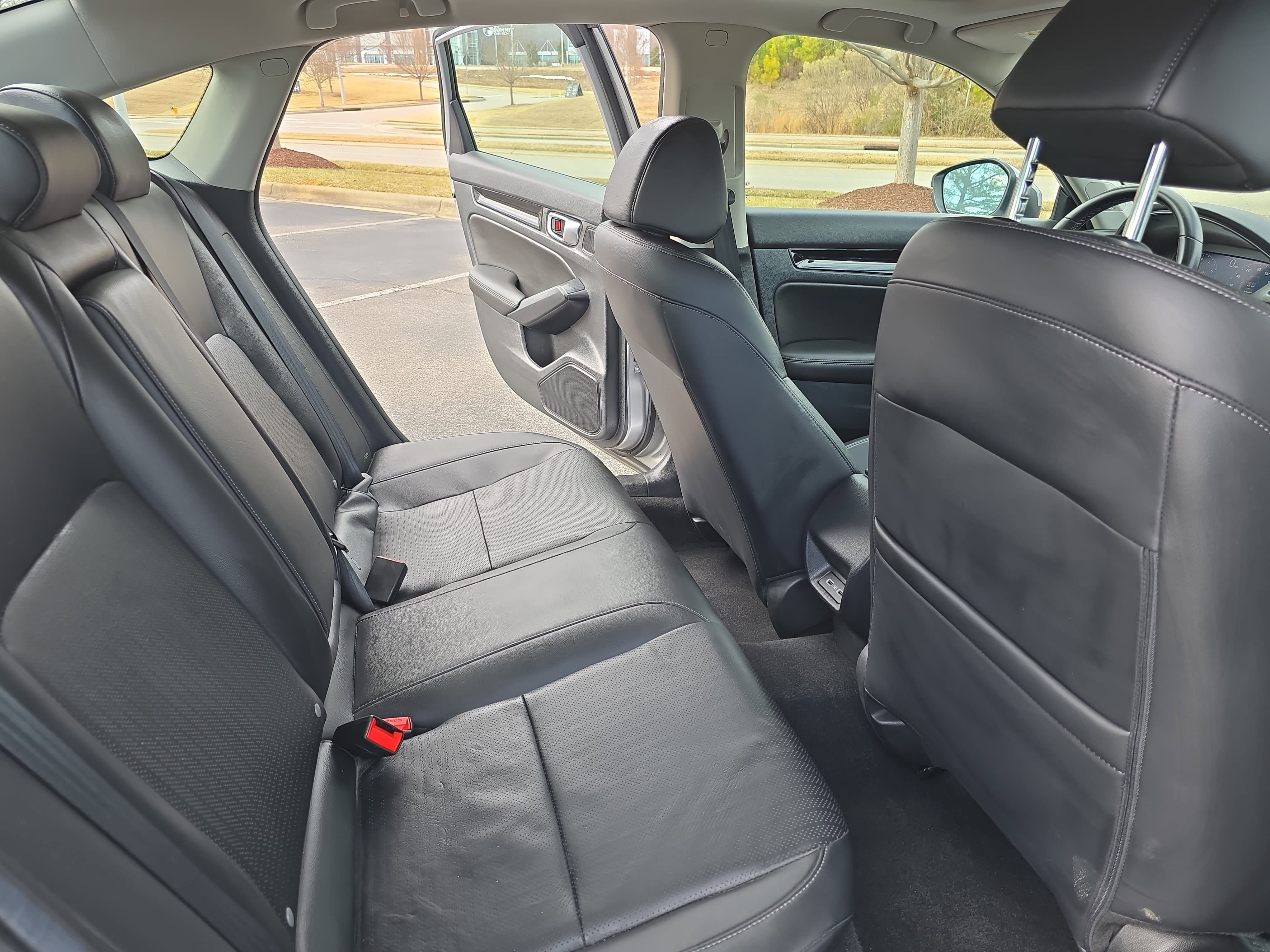 Used 2023 Honda Civic Touring image 11