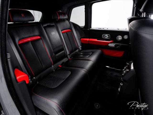 Used 2024 Rolls-Royce Cullinan Black Badge AWD/4WD image 26