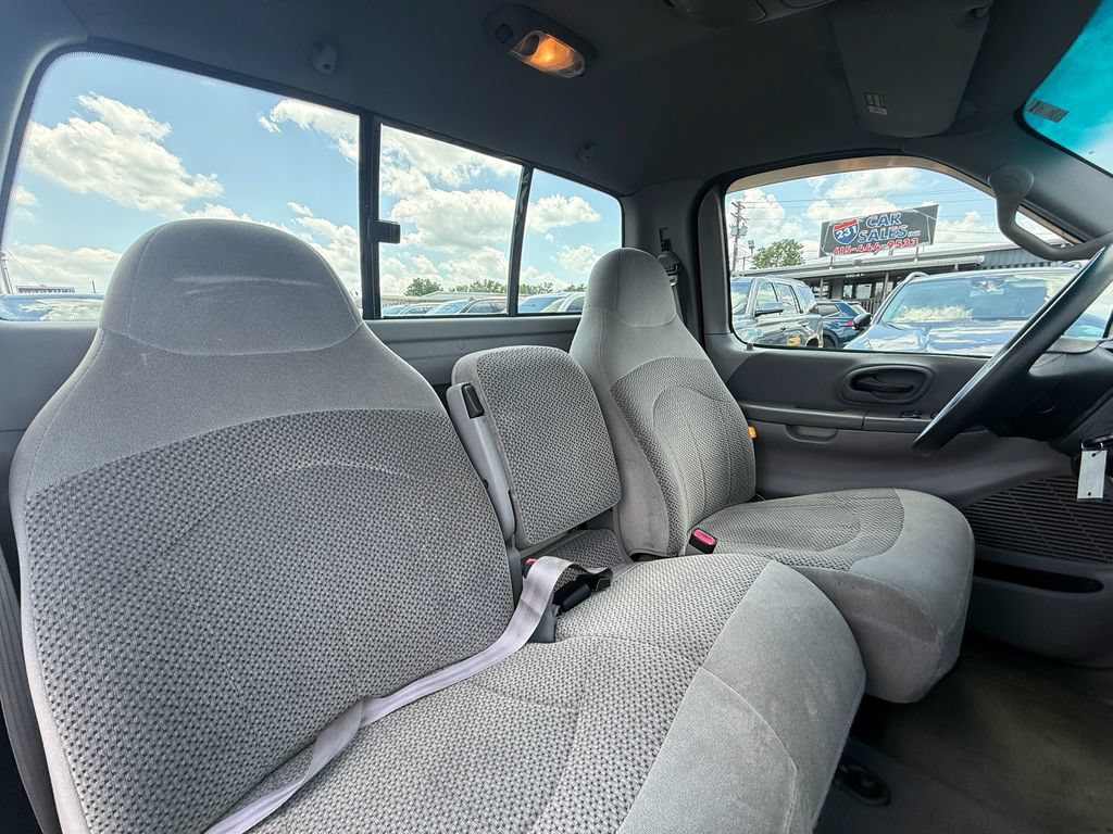 Used 2000 Ford F150 XL RWD image 21