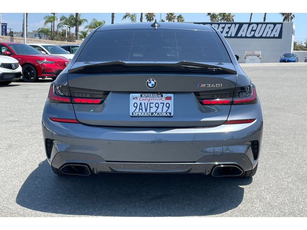 Used 2022 BMW M340i w/ Driving Assistance Package RWD image 4