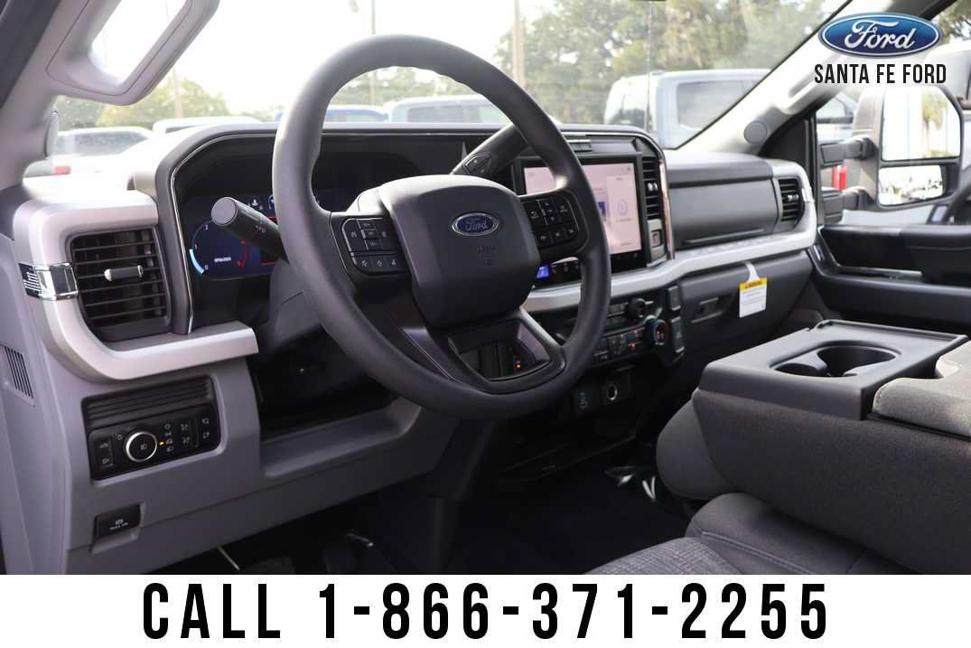 New 2026 Ford F350 XLT w/ XLT Premium Package AWD/4WD image 17
