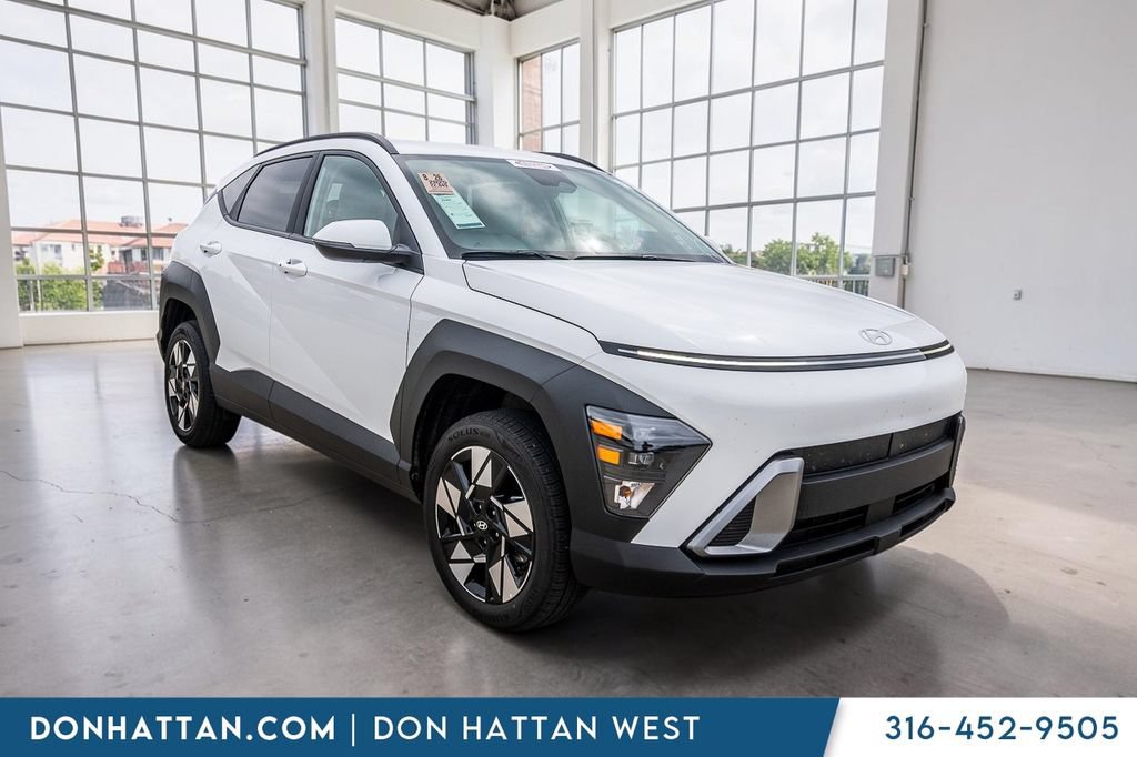 Used 2025 Hyundai Kona SEL AWD/4WD image 29