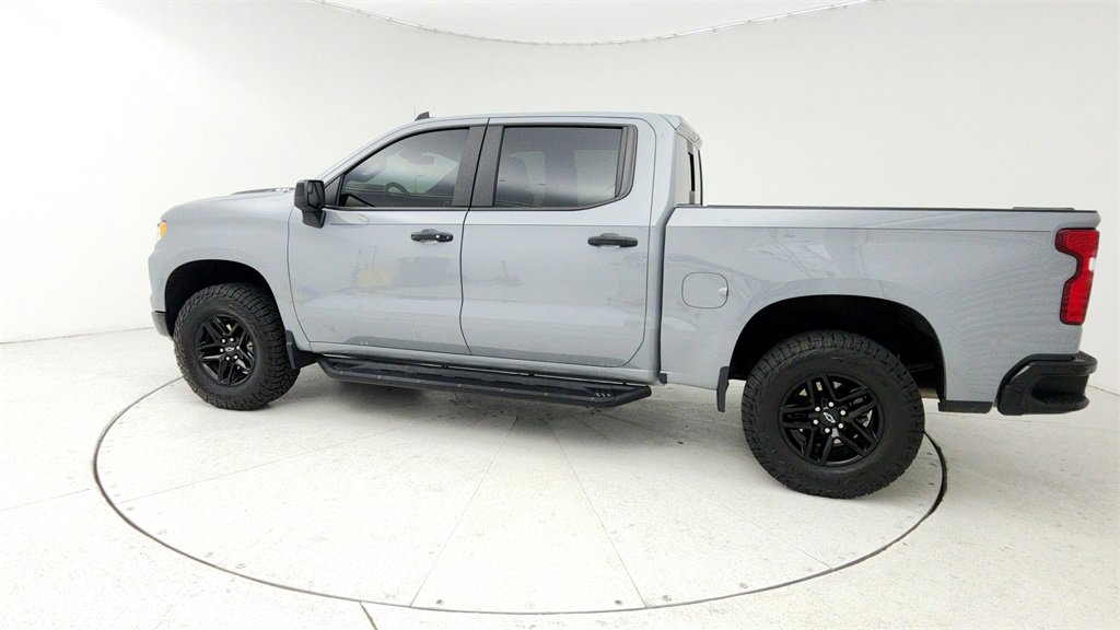 Certified 2024 Chevrolet Silverado 1500 LT Trail Boss w/ Convenience Package II image 4