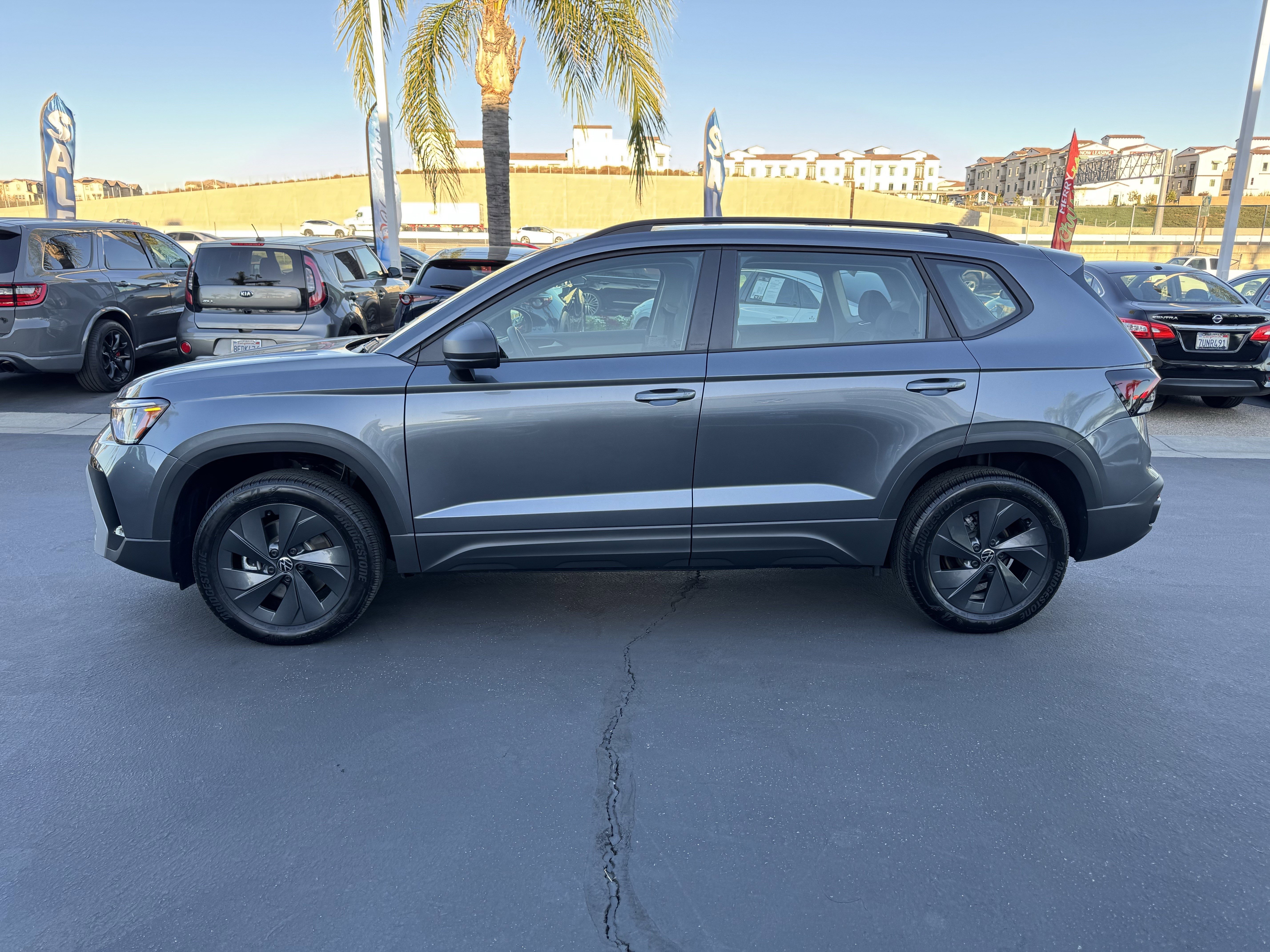 Used 2025 Volkswagen Taos S image 7