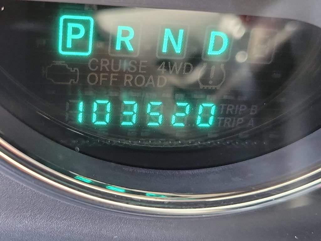 Used 2014 Jeep Wrangler Unlimited Sahara w/ Connectivity Group AWD/4WD image 23
