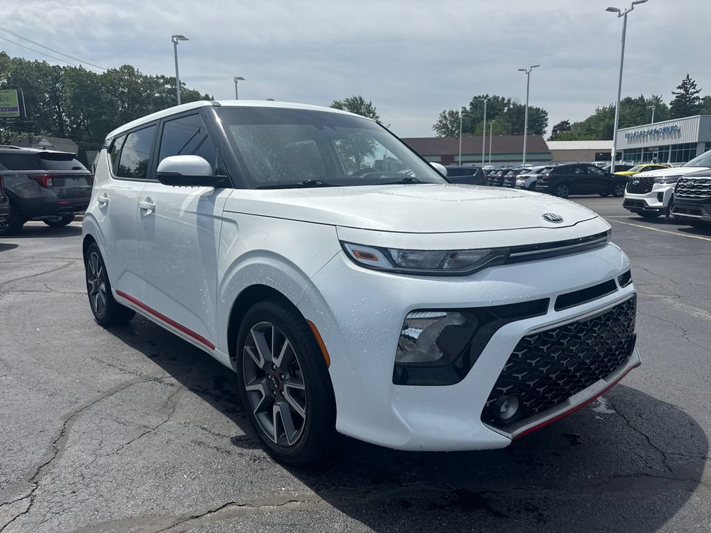 Used 2020 Kia Soul GT-Line w/ GT 2.0L Power Sunroof Package FWD image 4