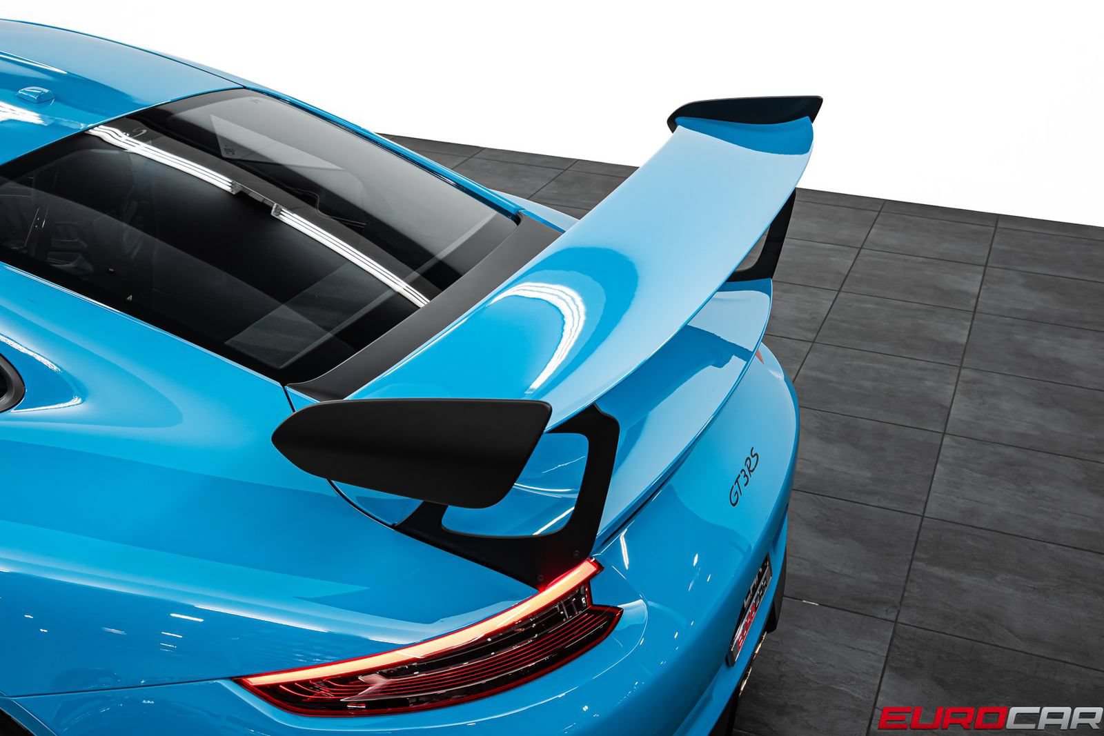 Used 2019 Porsche 911 GT3 RS RWD image 22