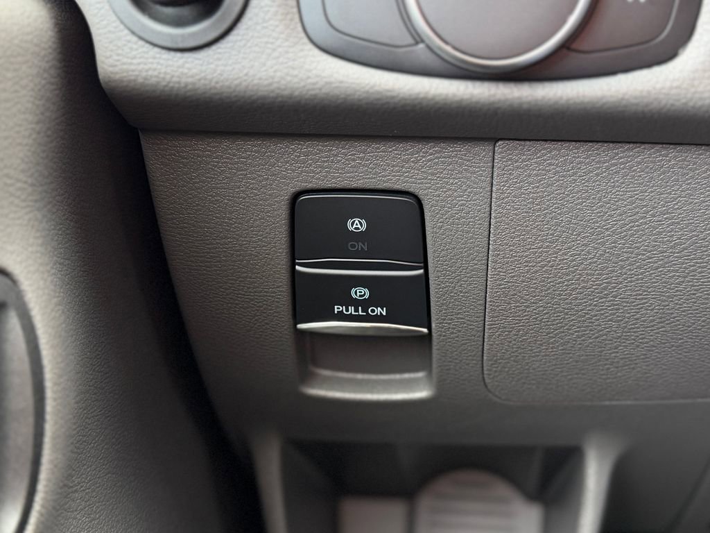 New 2026 Ford Transit 150 Low Roof AWD image 19