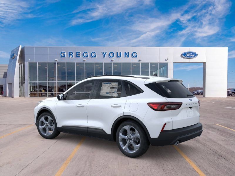 New 2026 Ford Escape ST-Line w/ Tech Pack #1 AWD/4WD image 5