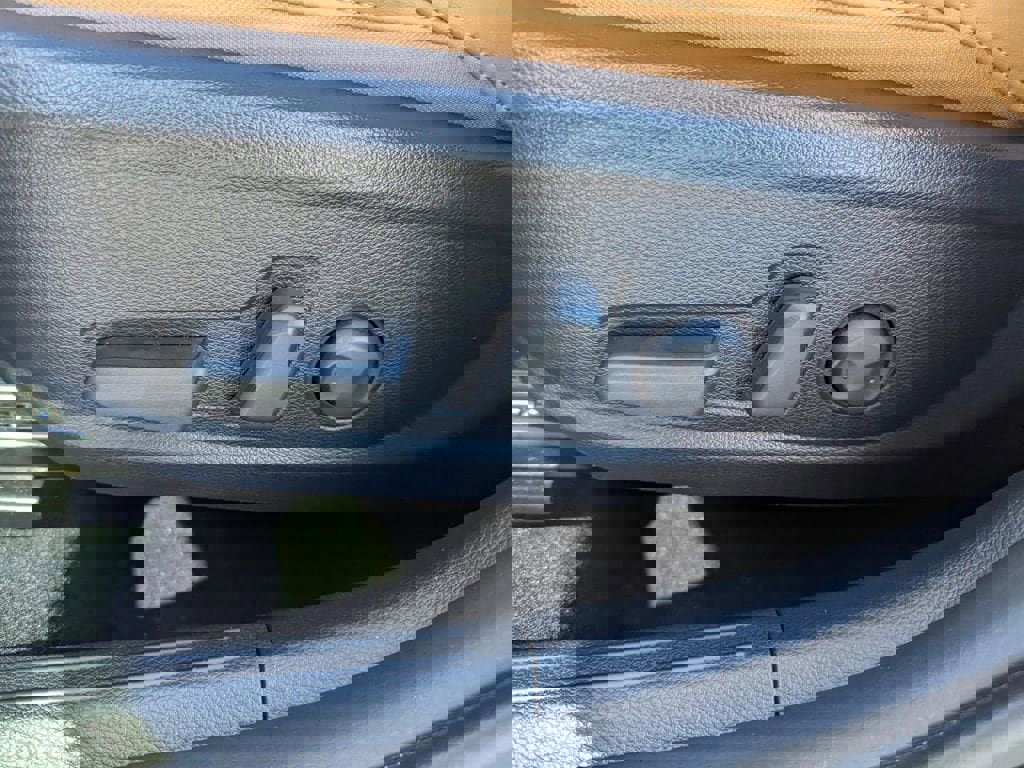 Certified 2024 Kia Seltos EX image 17