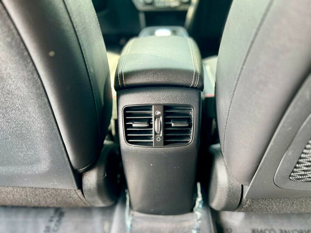 Used 2022 Kia Niro EX w/ Cold Weather Package FWD image 18