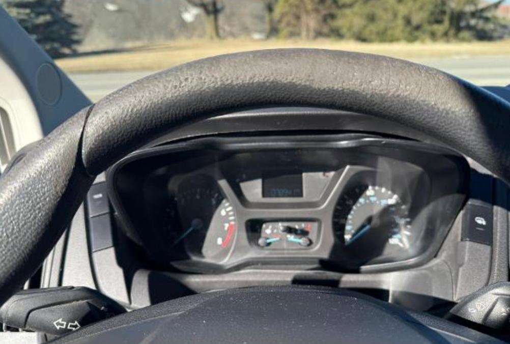Used 2018 Ford Transit 150 148 Medium Roof RWD image 9