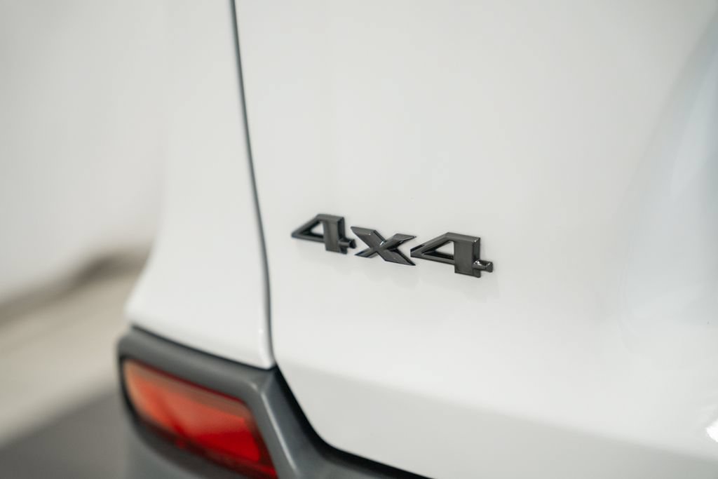 Certified 2023 Jeep Cherokee Altitude Lux AWD/4WD image 7