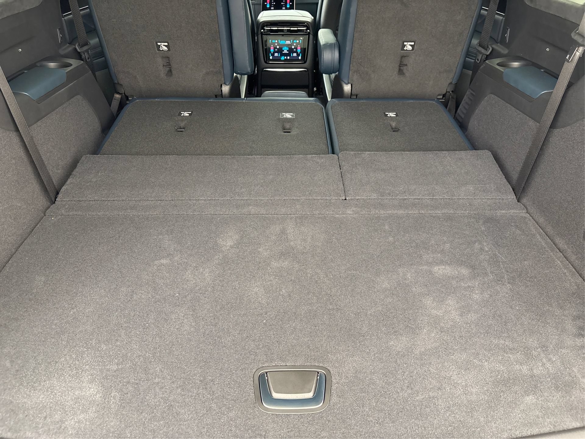 New 2025 Cadillac Escalade IQ Sport 2 AWD/4WD image 13