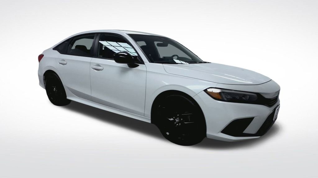 Used 2024 Honda Civic Sport image 2