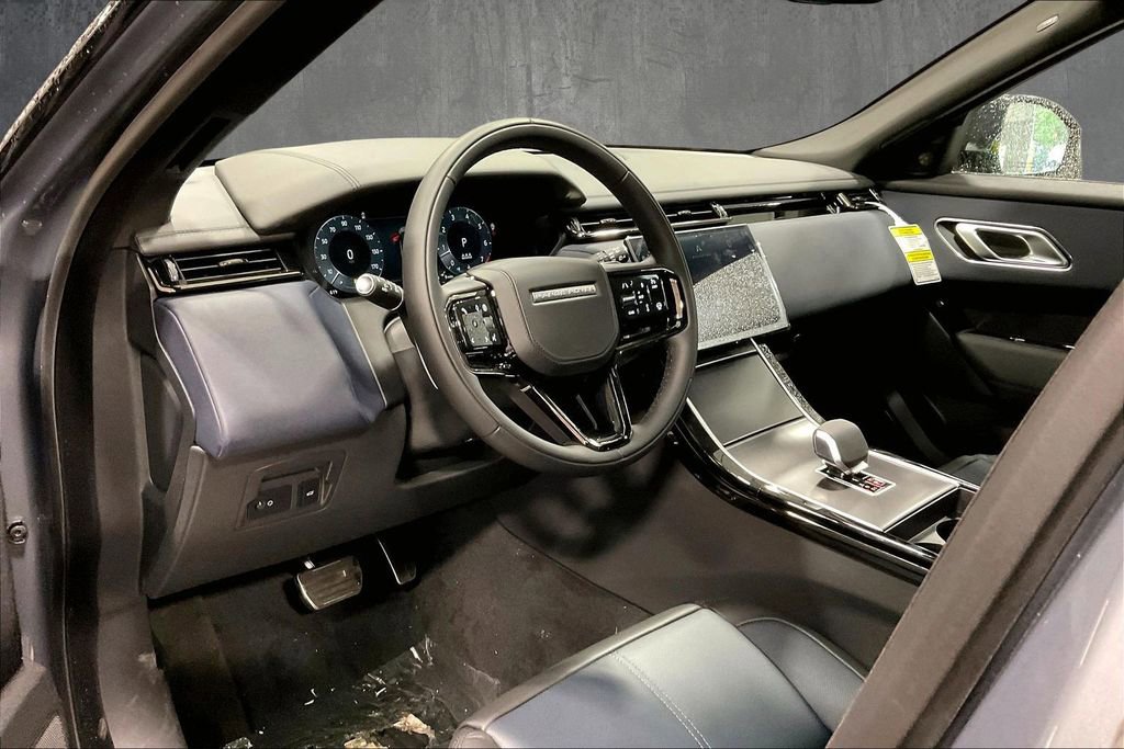 New 2026 Land Rover Range Rover Velar Dynamic SE AWD/4WD image 7