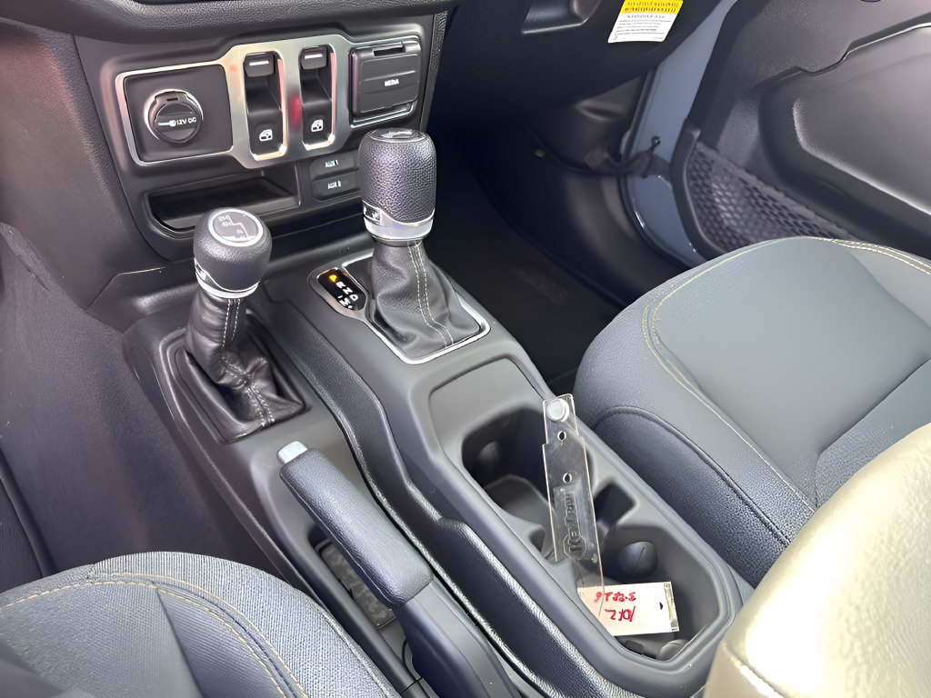 New 2026 Jeep Wrangler Sport AWD/4WD image 30