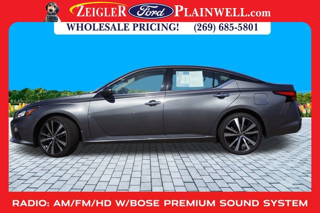 Used 2019 Nissan Altima 2.5 Platinum image 2