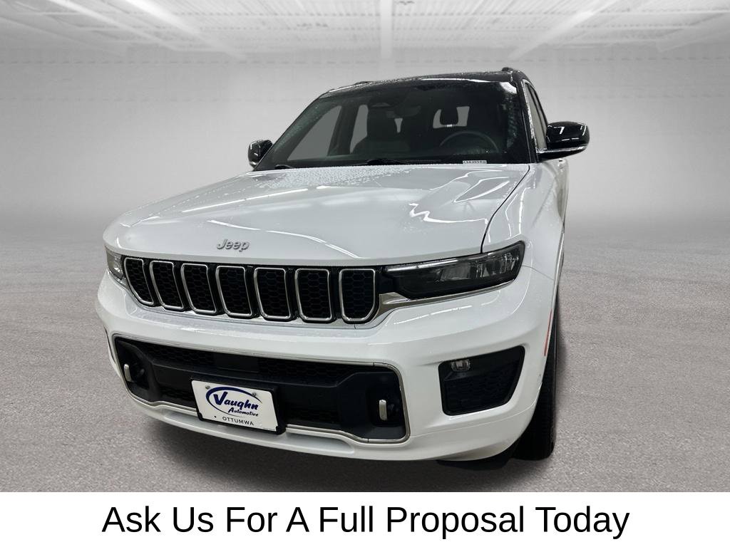 Used 2024 Jeep Grand Cherokee L Overland AWD/4WD image 6