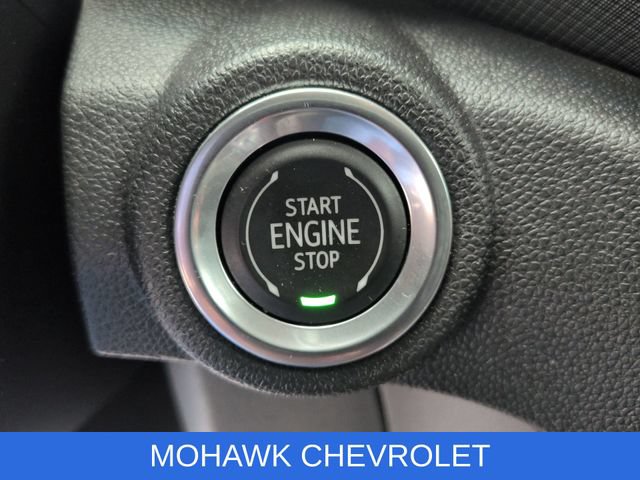Certified 2021 Chevrolet TrailBlazer LT w/ Sun and Liftgate Package AWD/4WD image 17